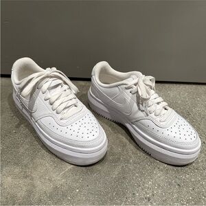 Nike Sneakers Court Vision Alta